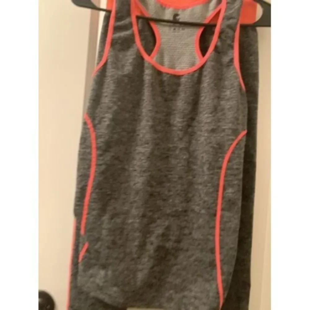Women’s Active 2 Piece Capri Pant Set Outfit Yoga Workout Size Unknown